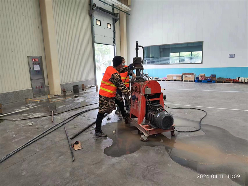 汉寿厂房地面下沉塌陷注浆加固施工